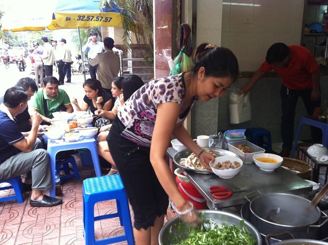 ve may bay sai gon ha noi